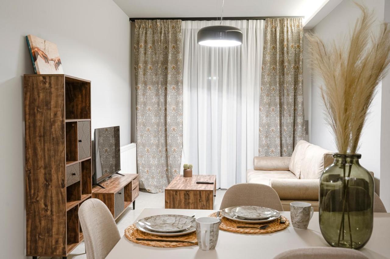 Quattro Luxury Apartments Tríkala Eksteriør billede